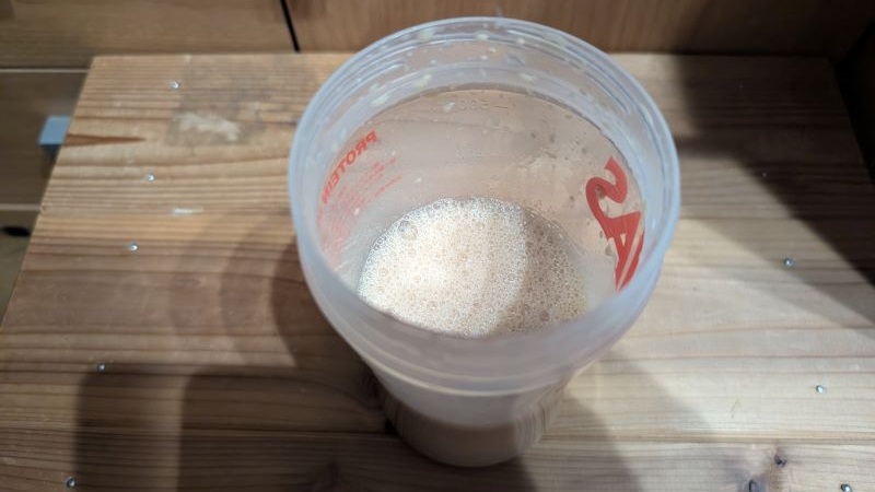 シェイク後の泡立ちがかなり激しい